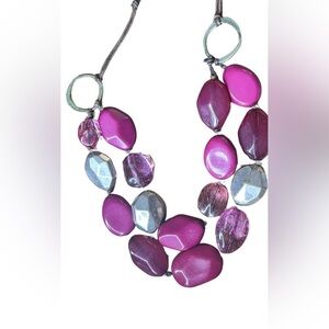 Magenta & Silver Necklace (Used - Good Condition) 🦄